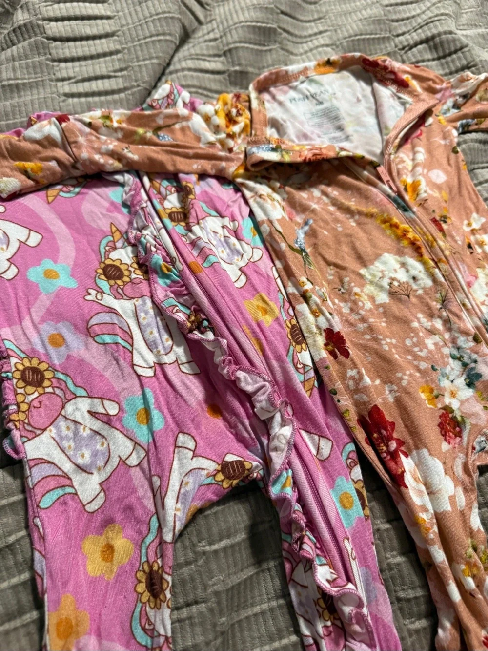 Posh Peanut shows warm tones